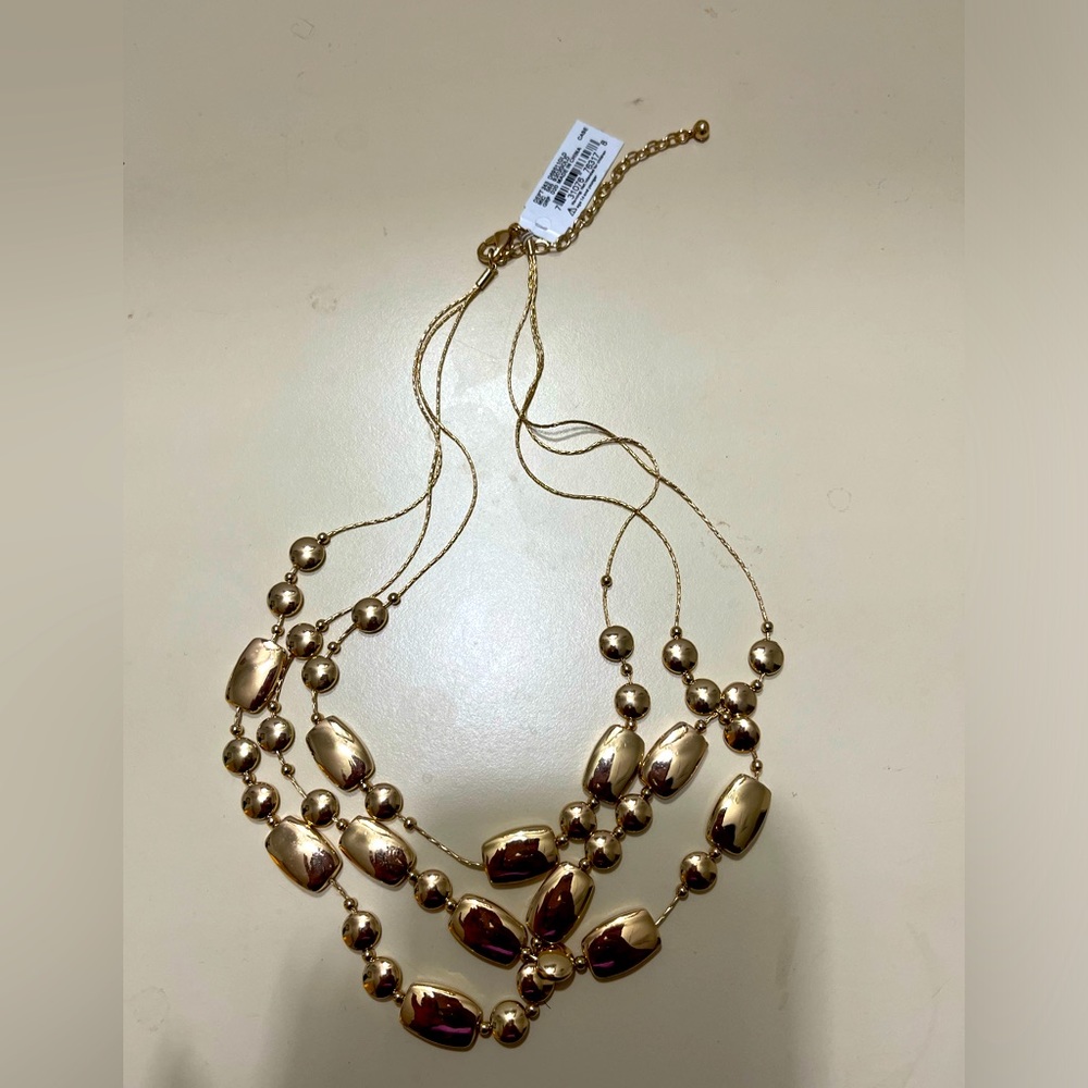 Dillards Gold necklace
